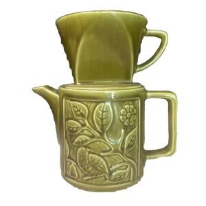 Avocado Green Teapot Hand Painted Ceramic Bird Folk Art Made in Japan Vintage